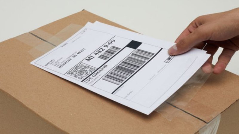 Before addressing your poly mailer, understand USPS regulations regarding size, weight and thickness