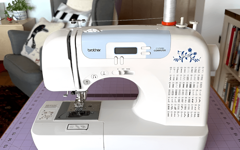 The Brother CS7000i