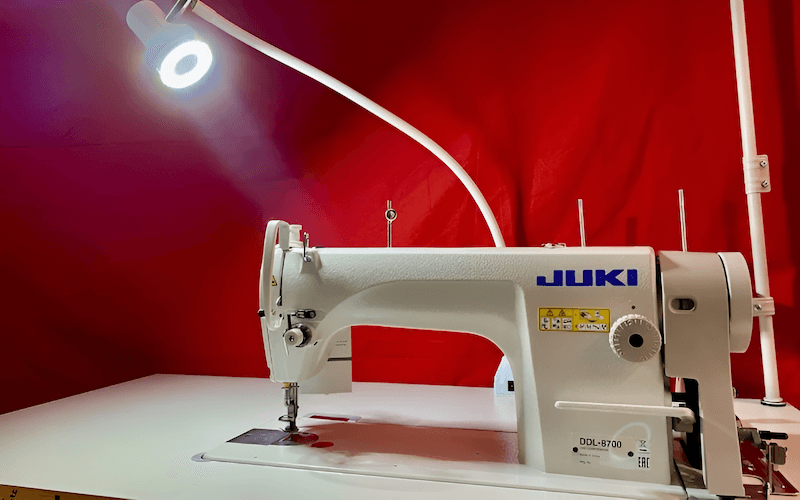 LED lights have become the standard for sewing machine lighting, offering bright, energy-efficient, and long-lasting illumination of the work area