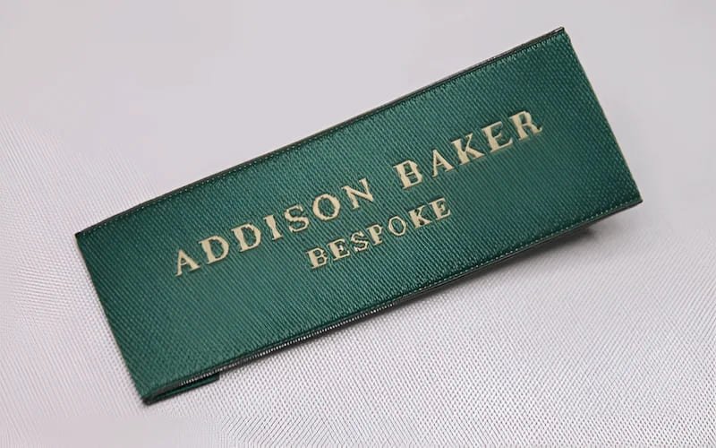 Damask woven labels