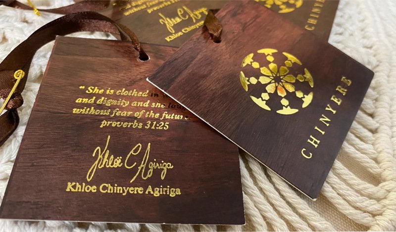 Create standout hang tags that grab attention easily.