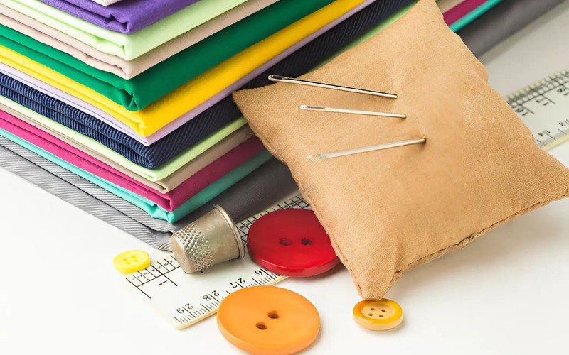 Choose the needle type and needle size based on your fabric's weight and your thread