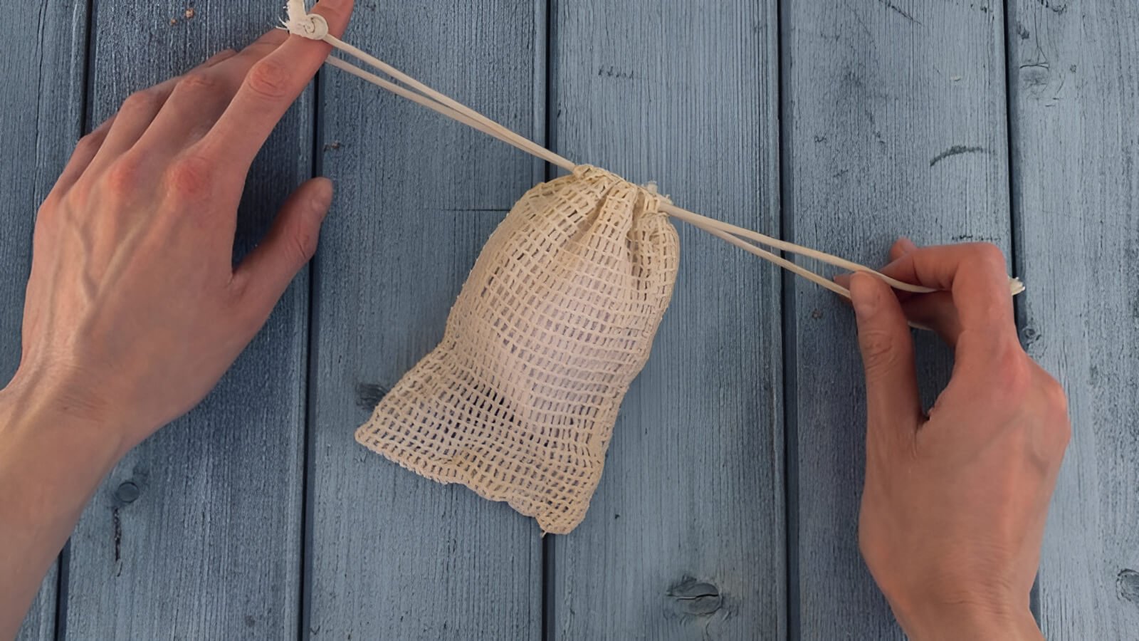 Drawstrings are a fantastic choice for packaging use