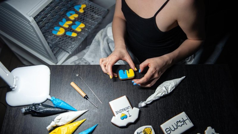 Your accessories should visually communicate your Brand Identity