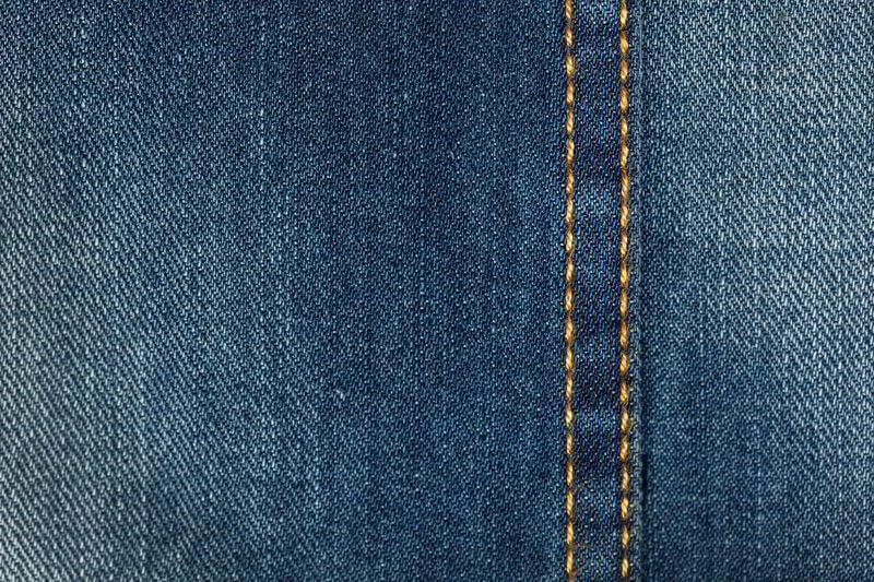 Spotting quality: Look for those iconic double stitches!