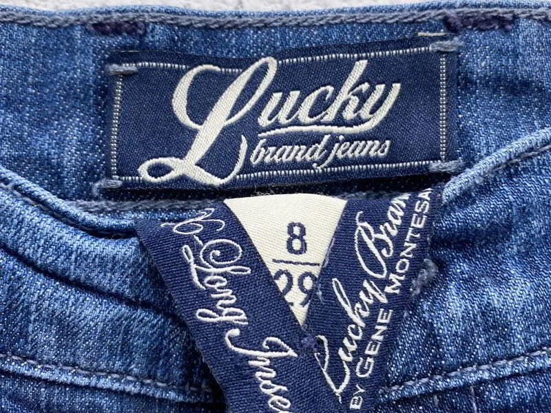 Brand it subtly: Labels complement inseam pockets.