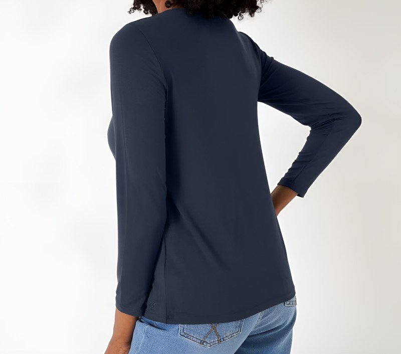 Stay cool & comfy with breathable Modal fabric.
