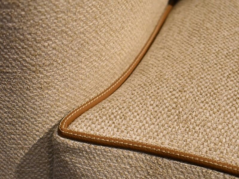 Piping around us: Clothes, home, accessories.
