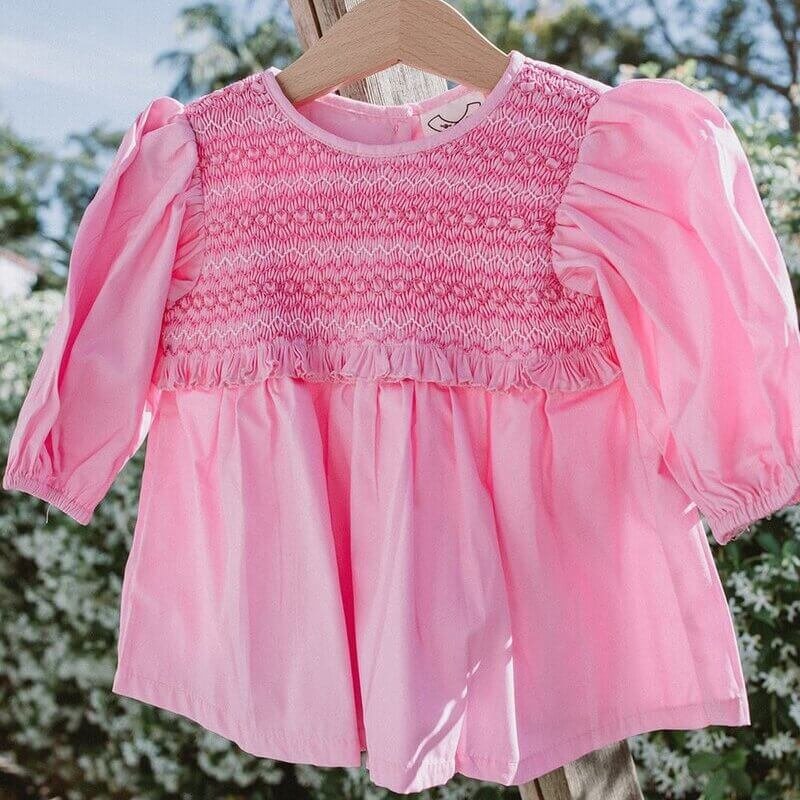 Spotting smocking in fashion & decor.