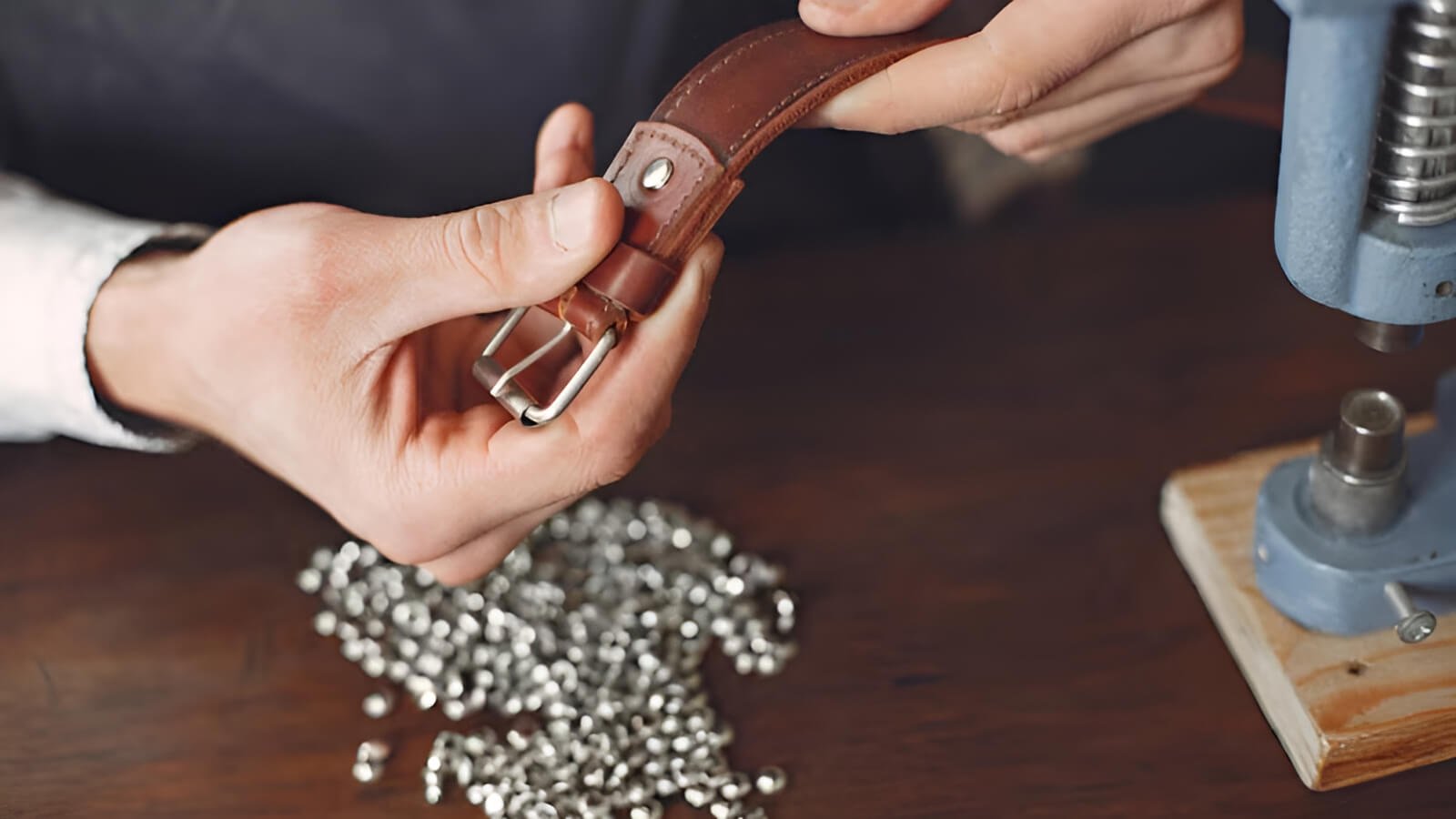 There are a few main types of snap fasteners