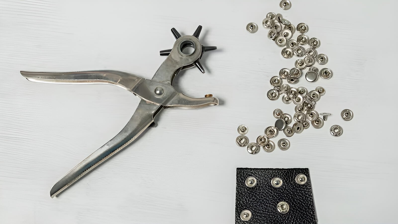 From our experience helping clients with product presentation, material matters