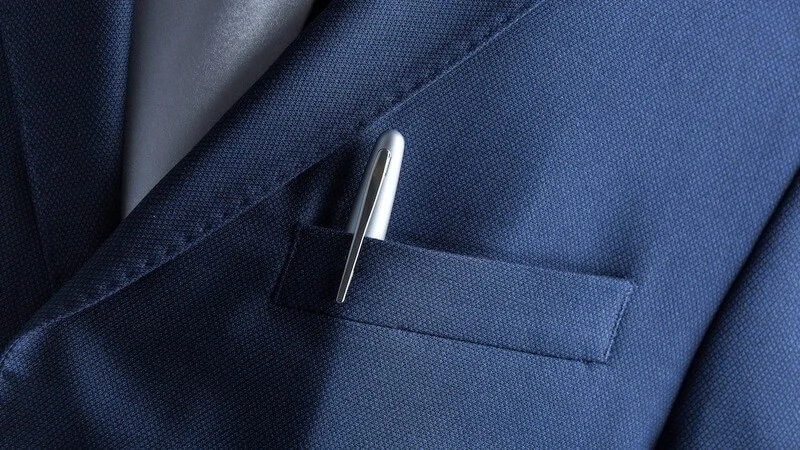 The welt pocket: A sleek, hidden detail in tailored clothing.