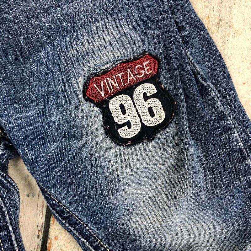 It's the little details that make your patched jeans stand out.